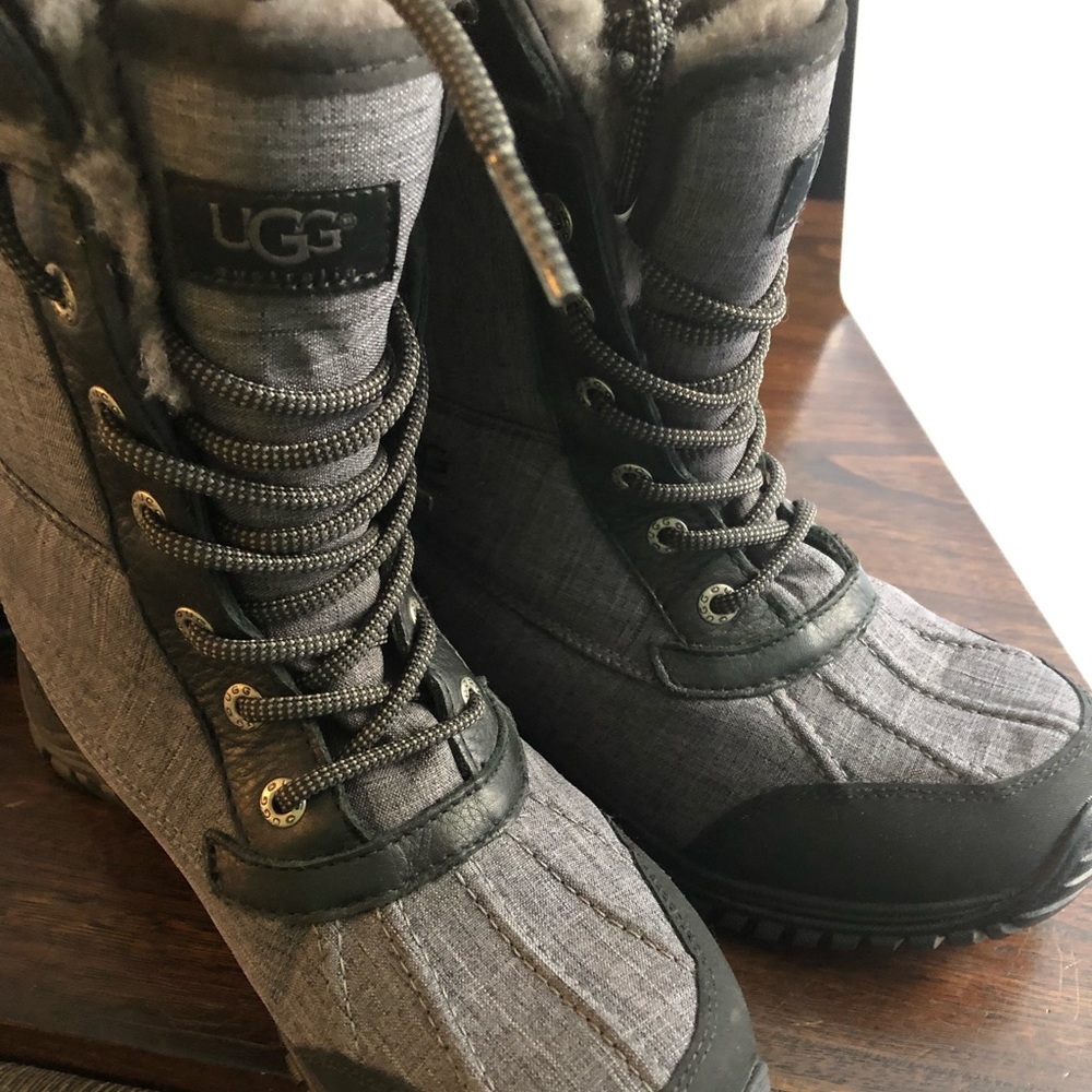 UGG Snowboots